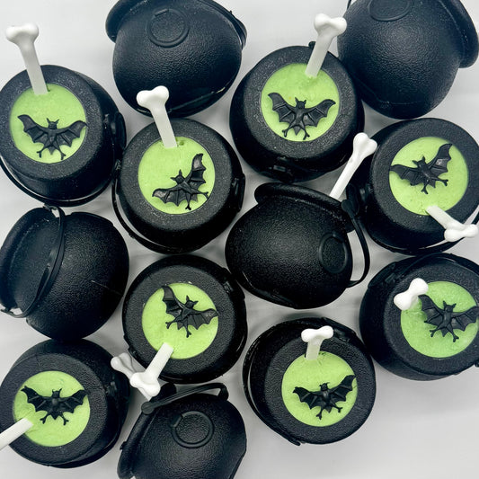 Green Cauldron Bath Bomb